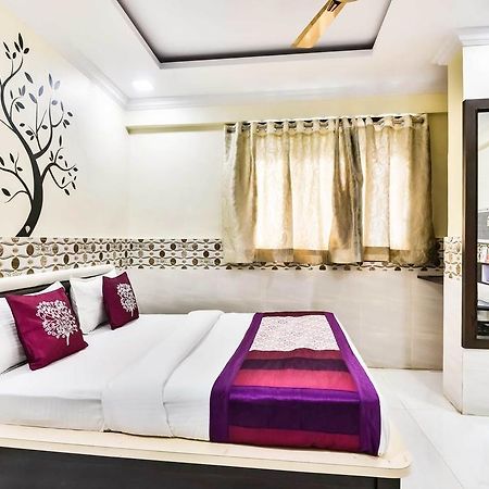 Shreesai Guestline ナビムンバイ エクステリア 写真