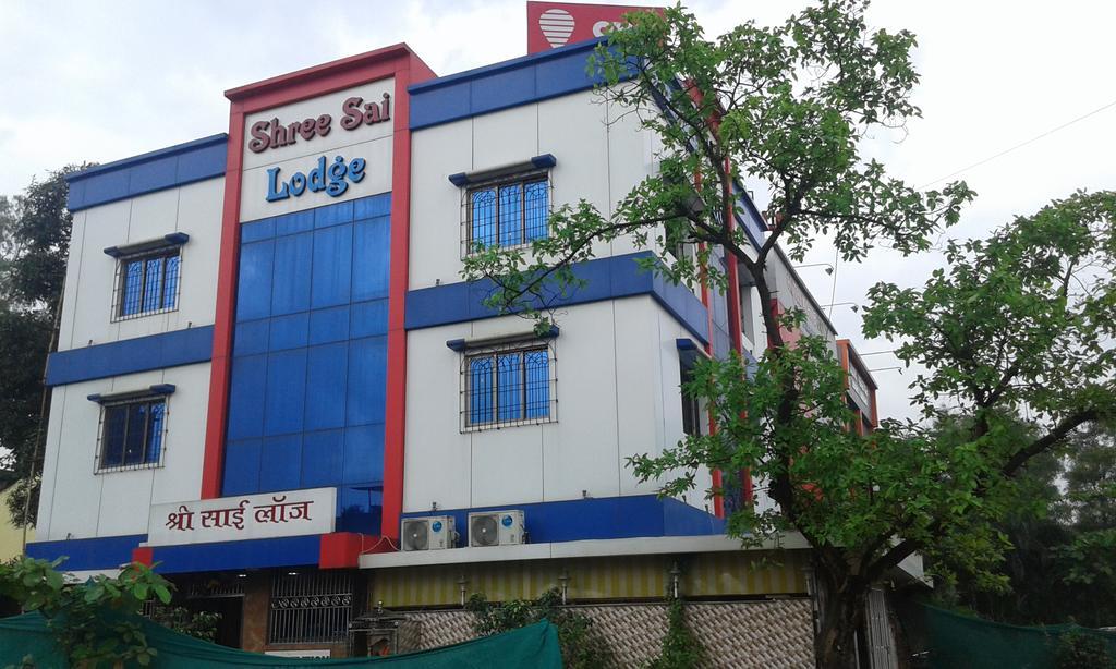 Shreesai Guestline ナビムンバイ エクステリア 写真